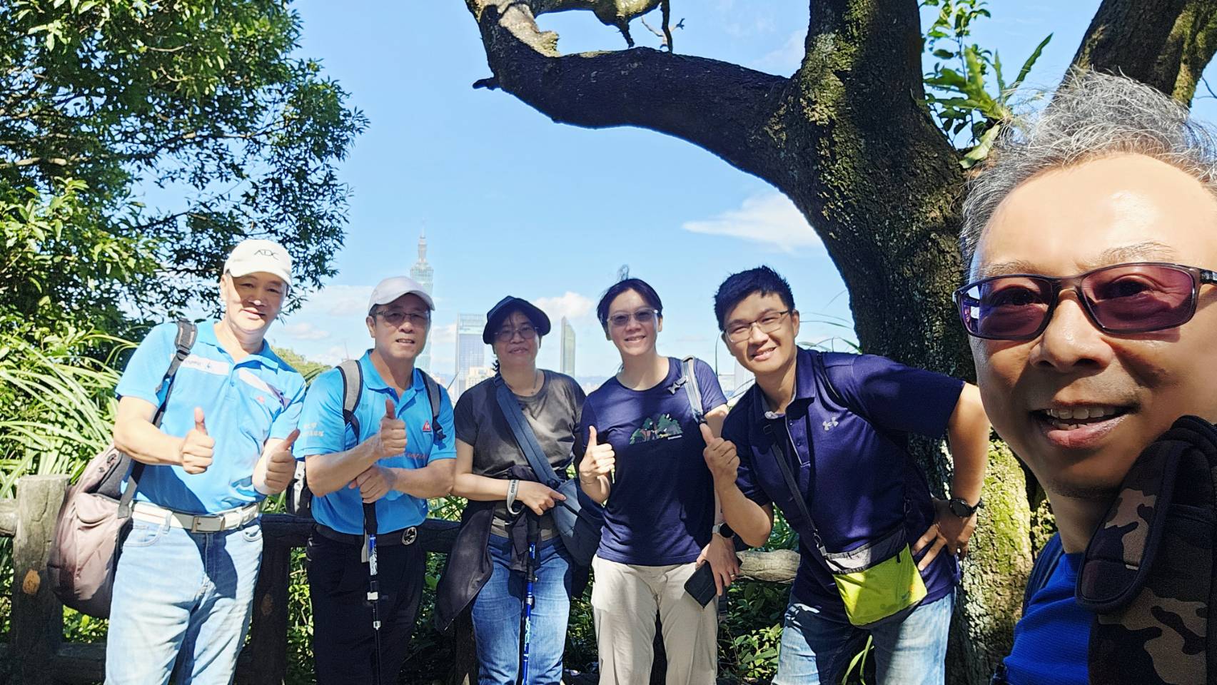 114/8新北市裝登山健行隊例會